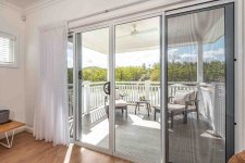 Avista_Sliding_Stacking_Door_542-scaled-min (1).jpg