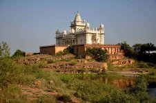 Achal-Nath-Temple-in-Jodhpur.jpg